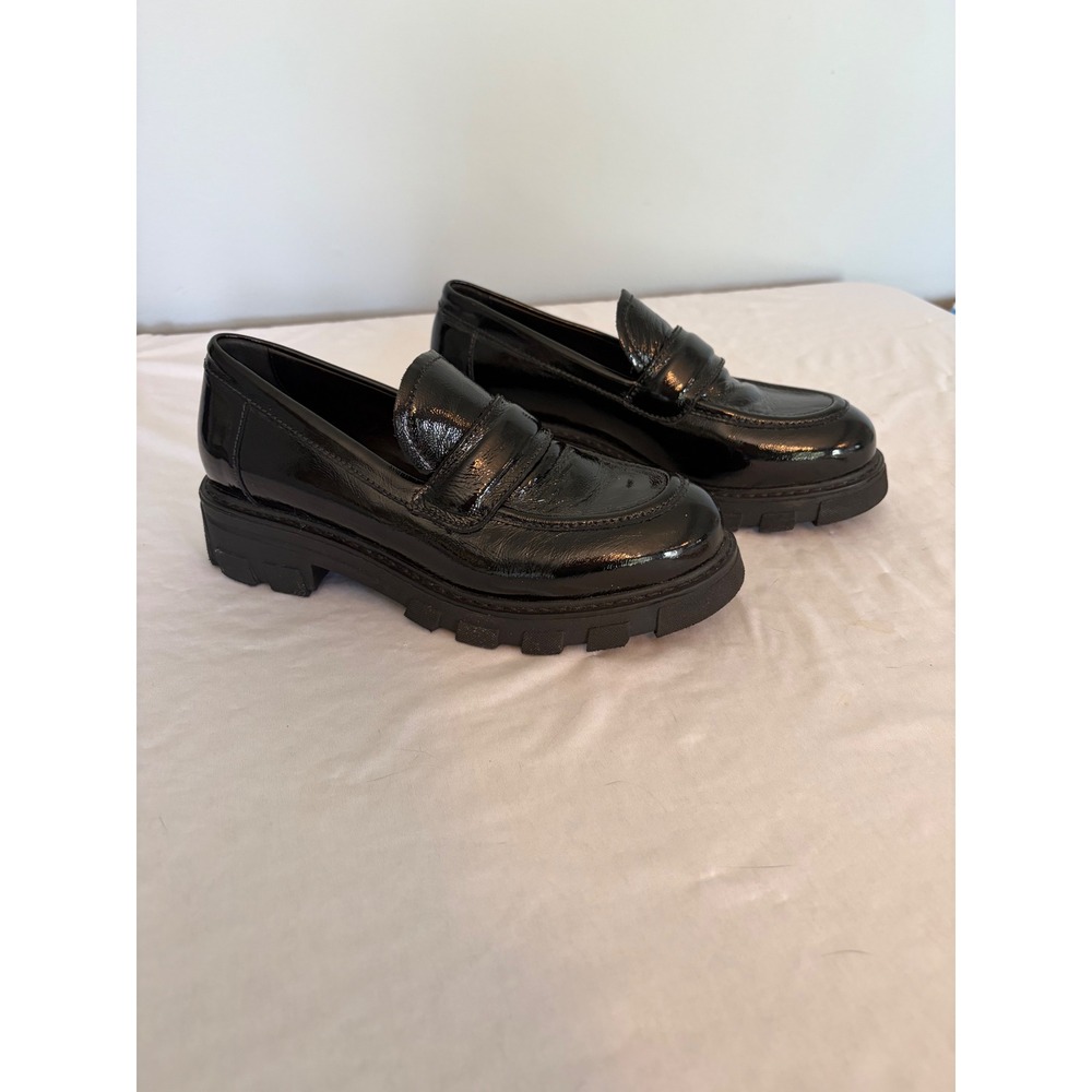 La Canadienne Della City Dry Lug Sole Waterproof Loafer Size 8.5 M